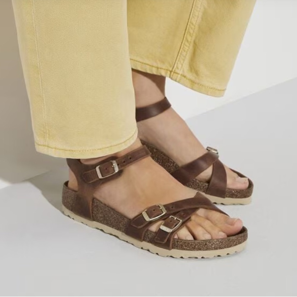 Kumba
Oiled Leather - Cognac, 40 (9-9,5 US, 26 mm)